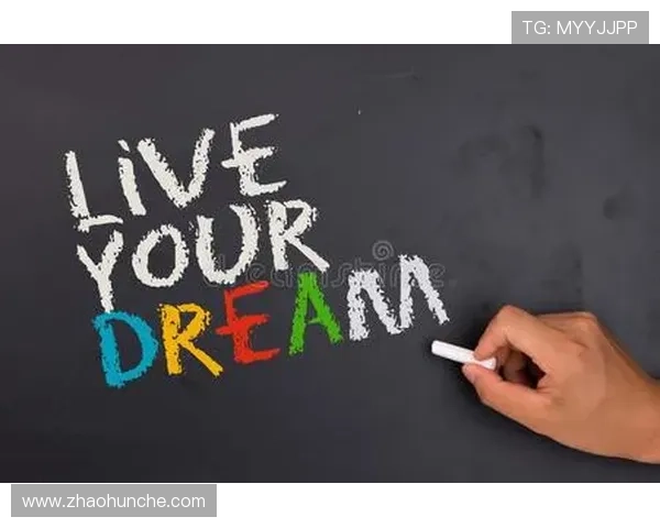 追逐梦想的脚步足球明星的励志素材图片激励你我前行